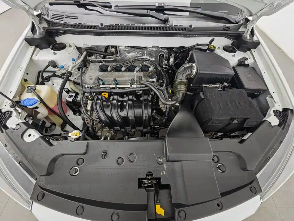 Geely Emgrand 2021