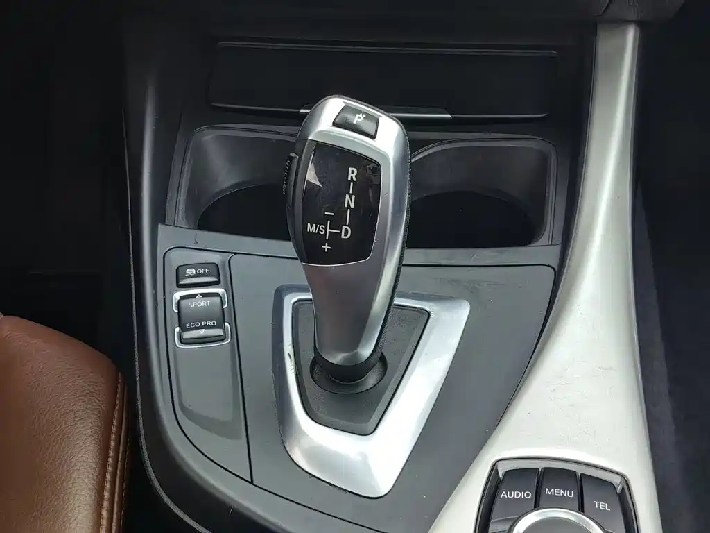 BMW 1 Series 2014 — фото 13