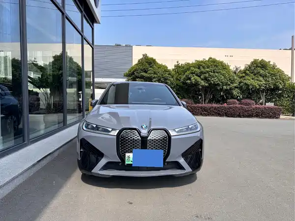 BMW iX 2022