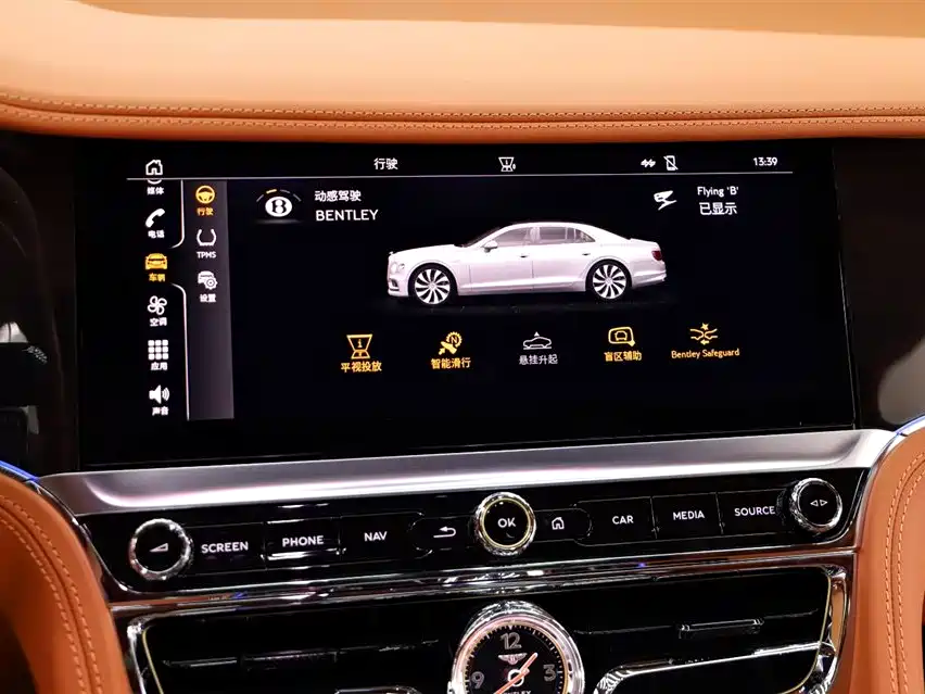 Bentley Flying Spur 2023 — фото 13