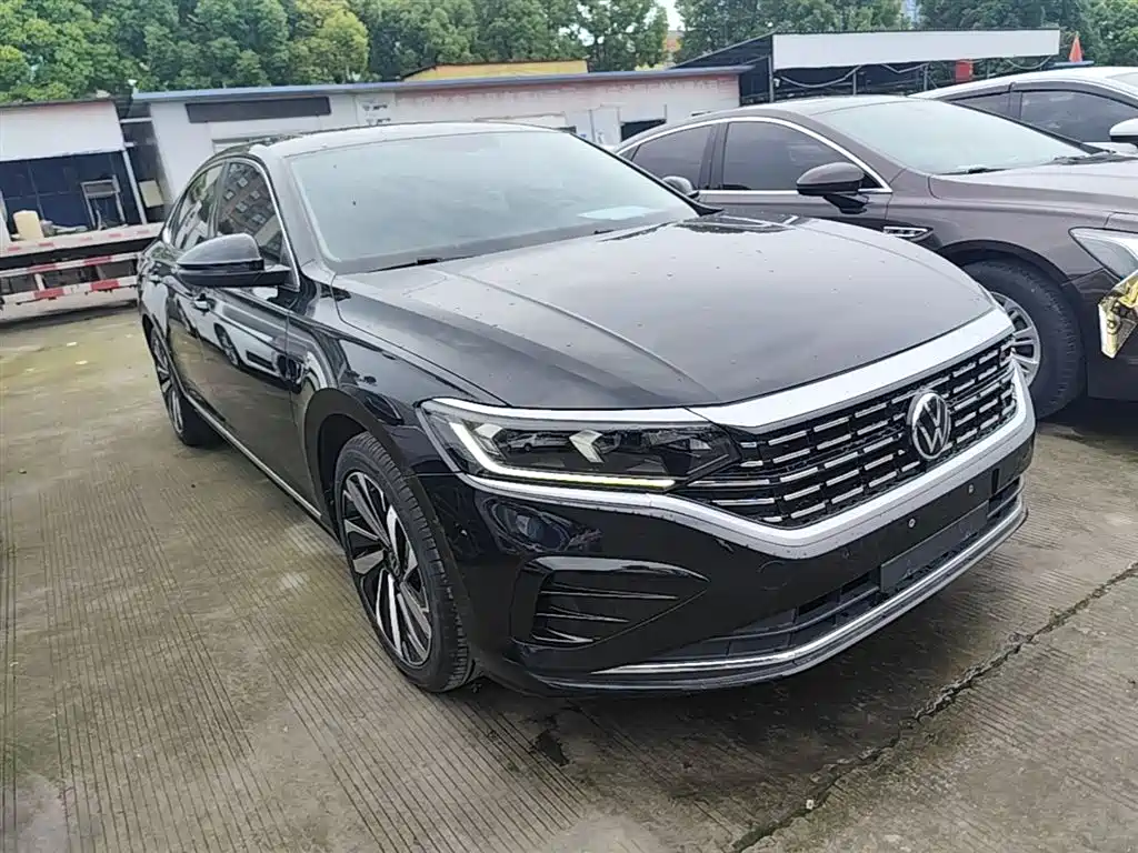 Volkswagen Passat 2022 — фото 4
