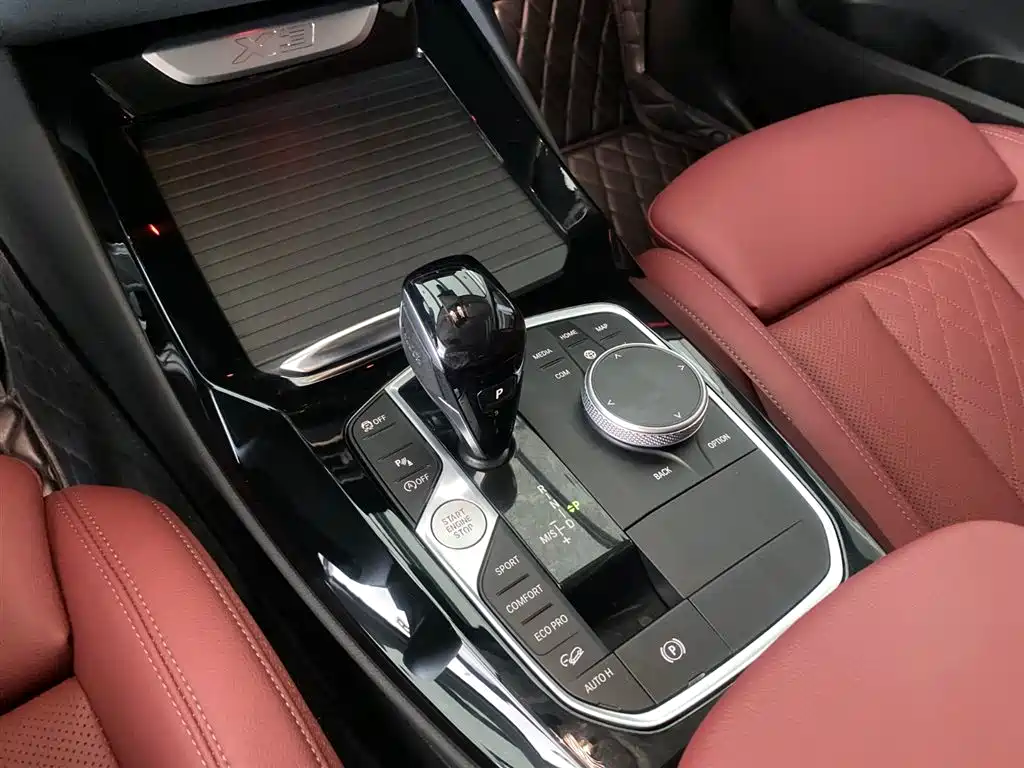 BMW X3 2024 — фото 10