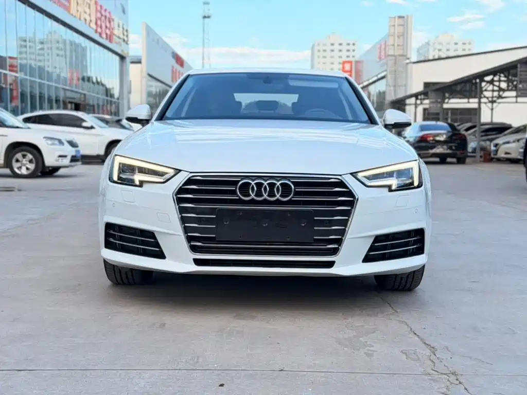 Audi A4L 2017