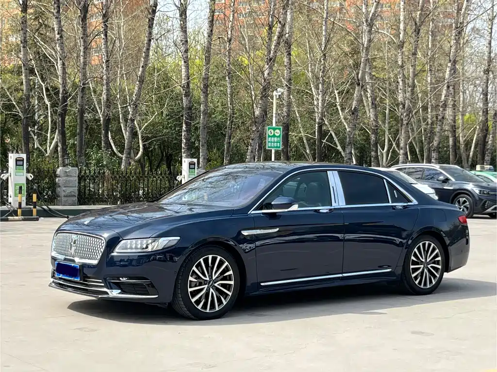 Lincoln Continental 2020 — фото 4