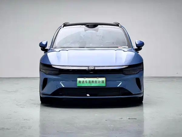 Zeekr 007GT 2025