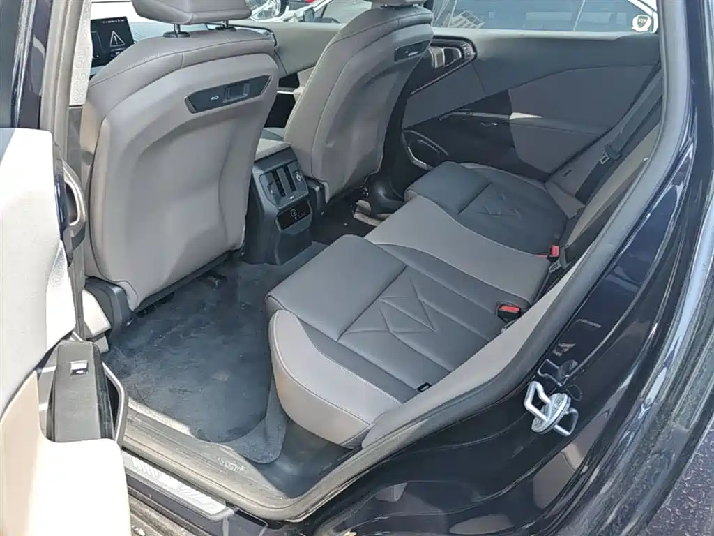 BMW X3 2025 — фото 24
