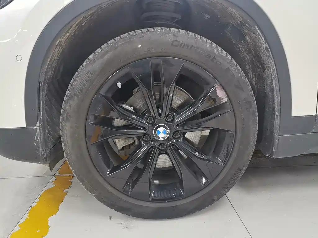 BMW X1 2020 — фото 15