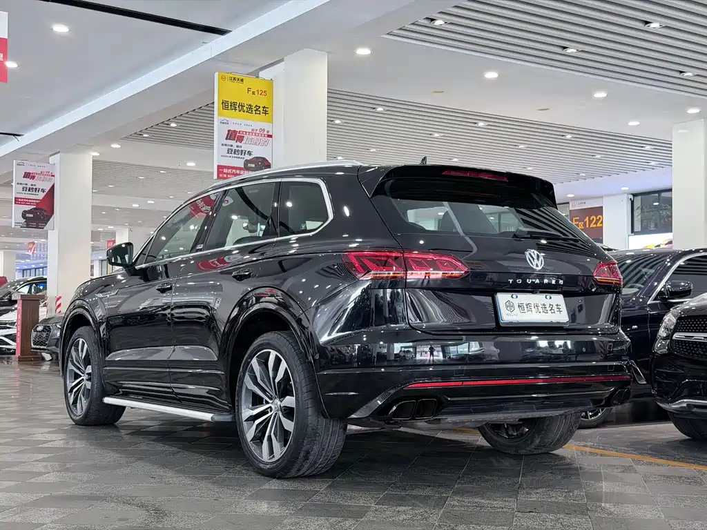 Volkswagen Touareg 2019 — фото 4