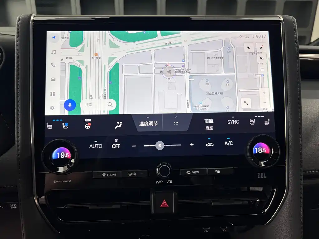 Toyota Alphard 2025 — фото 23