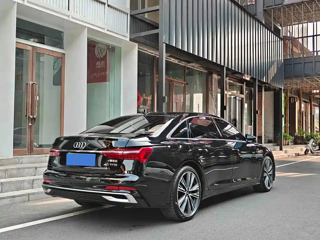 Audi A6L 2024 — фото 6
