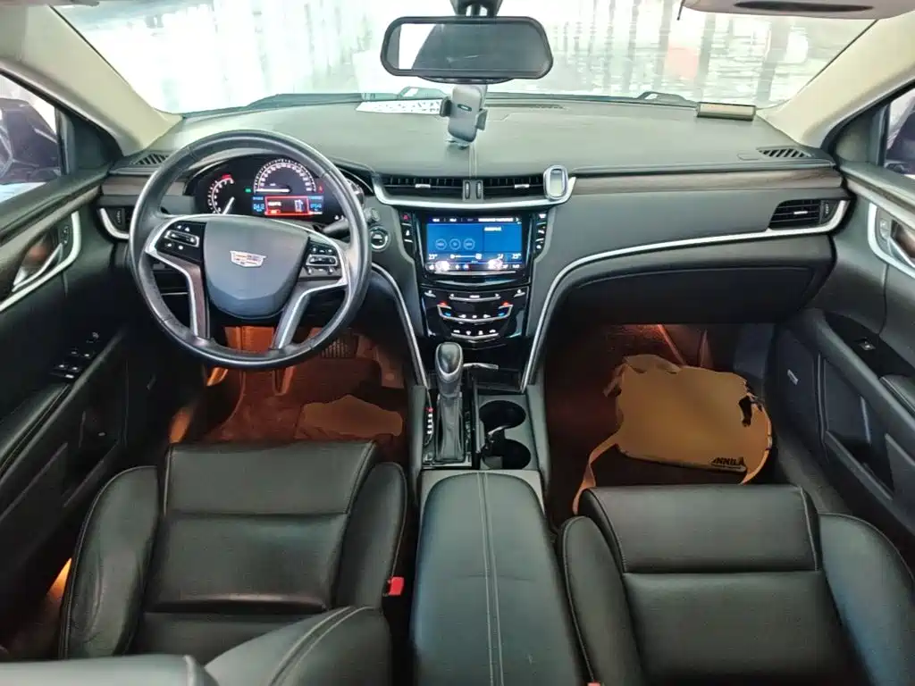 Cadillac XTS 2018 — фото 10