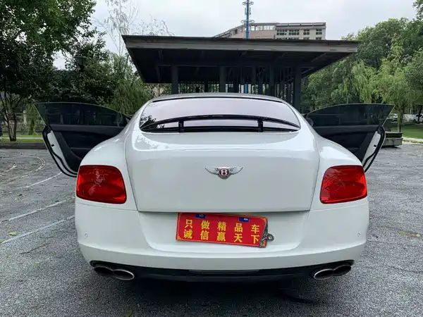 Bentley Continental 2013