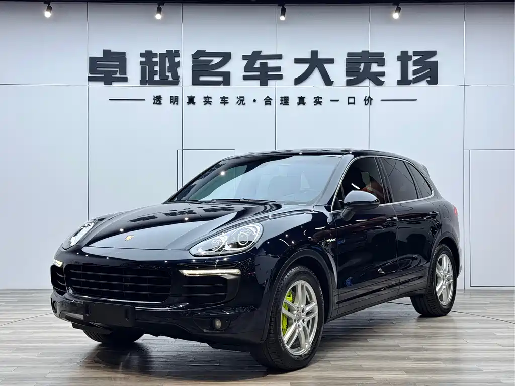 Porsche Cayenne Hybrid 2018 — фото 3
