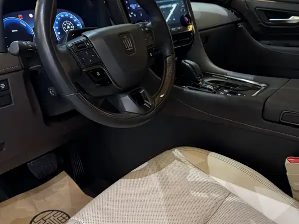 Toyota Vellfire 2023