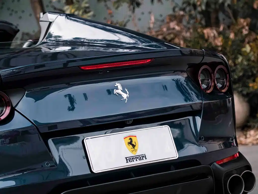 Ferrari 812 2023 — фото 10