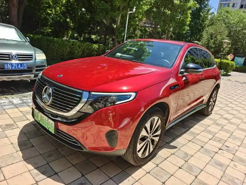 Mercedes-Benz EQC 2021