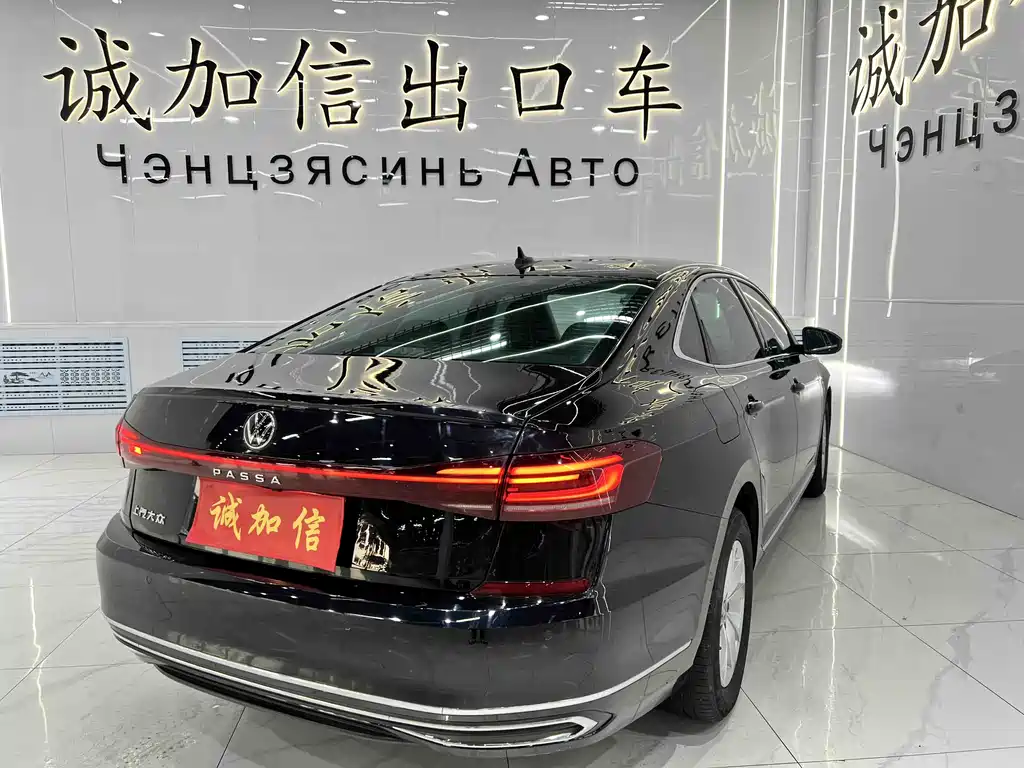 Volkswagen Passat 2023 — фото 4