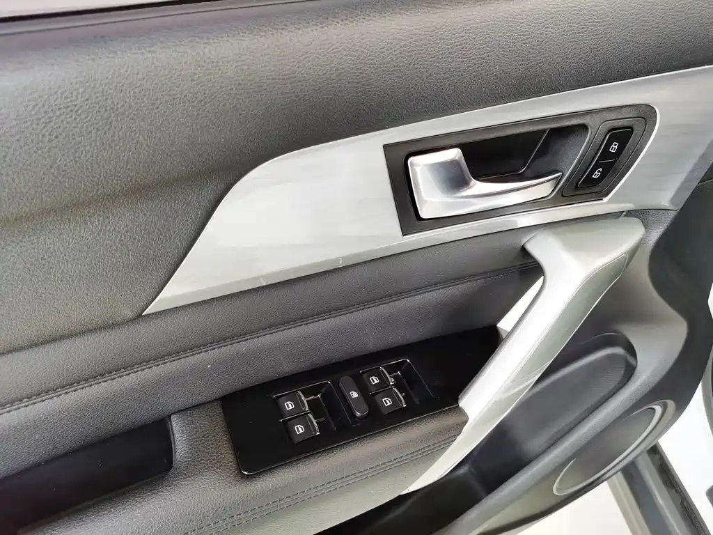 Haval H2 2017 — фото 14