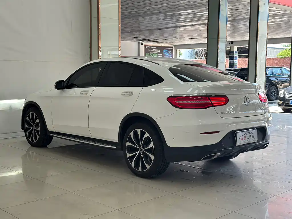 Mercedes-Benz GLC Coupe 2019 — фото 17
