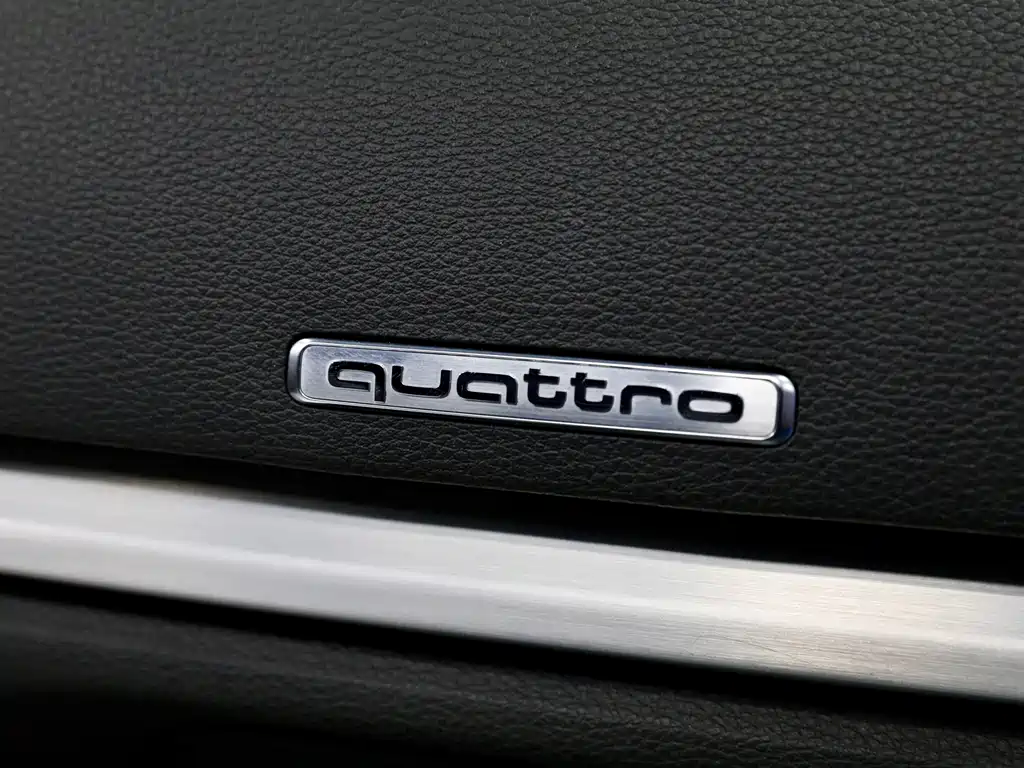 Audi S3 2016 — фото 15