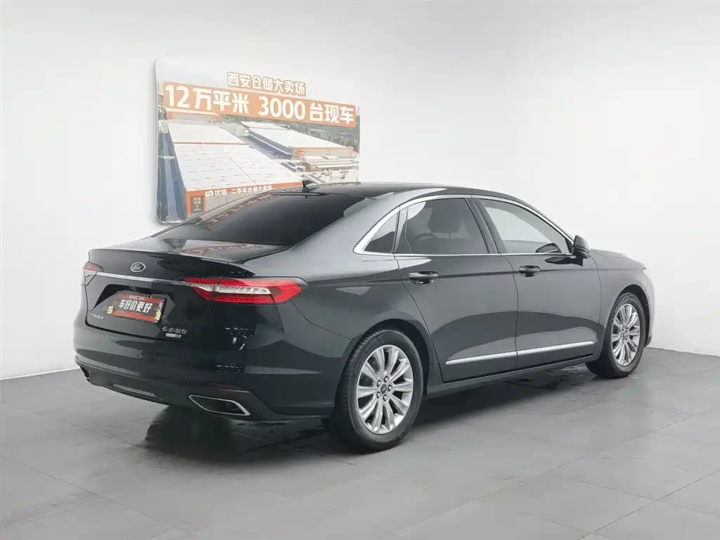 Ford Taurus 2020 — фото 2
