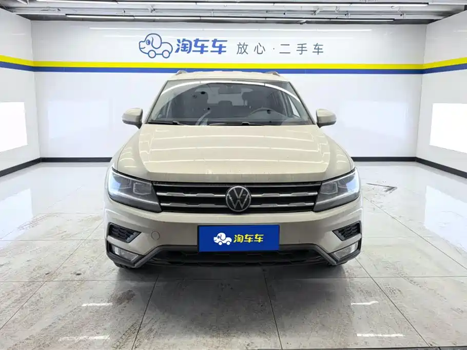 Volkswagen Tiguan L 2021 — фото 2