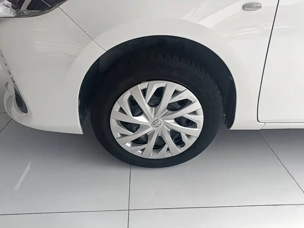 Toyota Vios 2021 — фото 23
