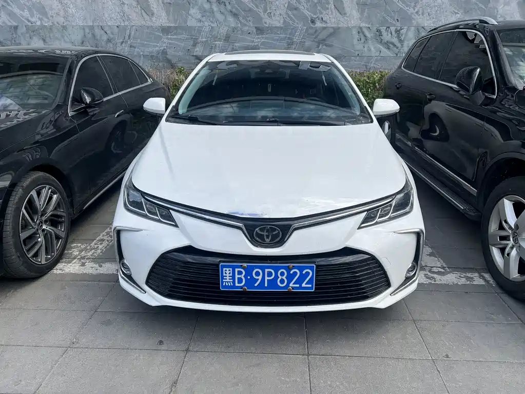 Toyota Corolla 2021 — фото 2