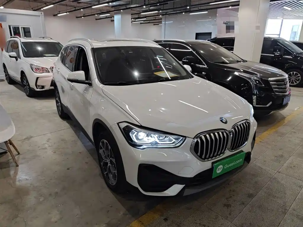 BMW X1 2022 — фото 22