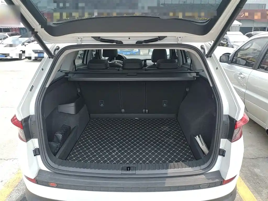 Skoda Kodiaq 2017 — фото 18
