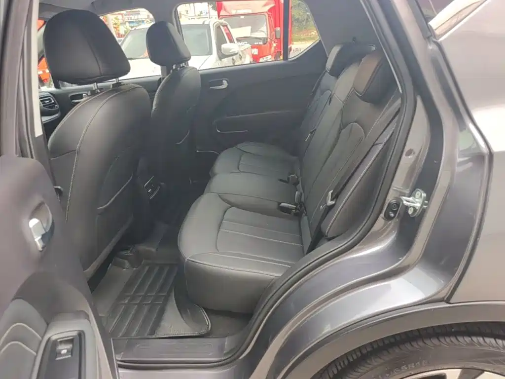 GAC Trumpchi GS3 2021 — фото 17