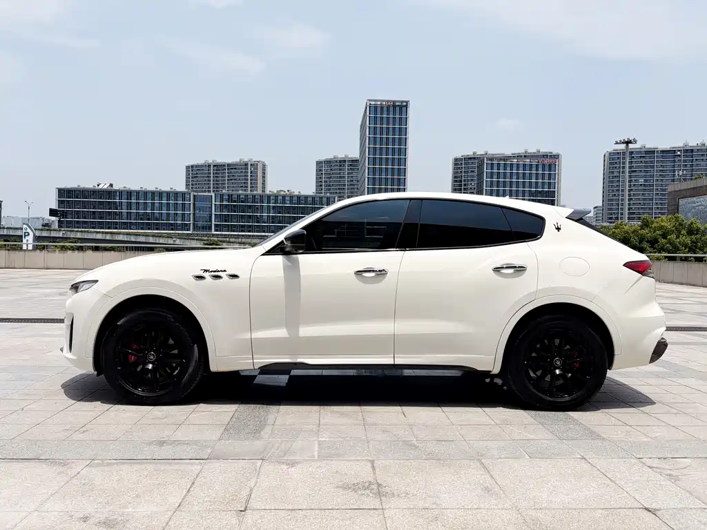 Maserati Levante 2021 — фото 6