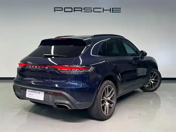 Porsche Macan 2023