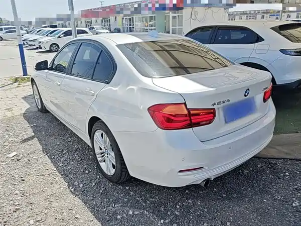 BMW 3 Series 2017