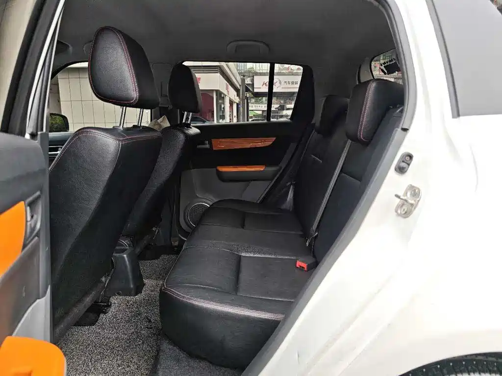 Suzuki Swift 2018 — фото 16