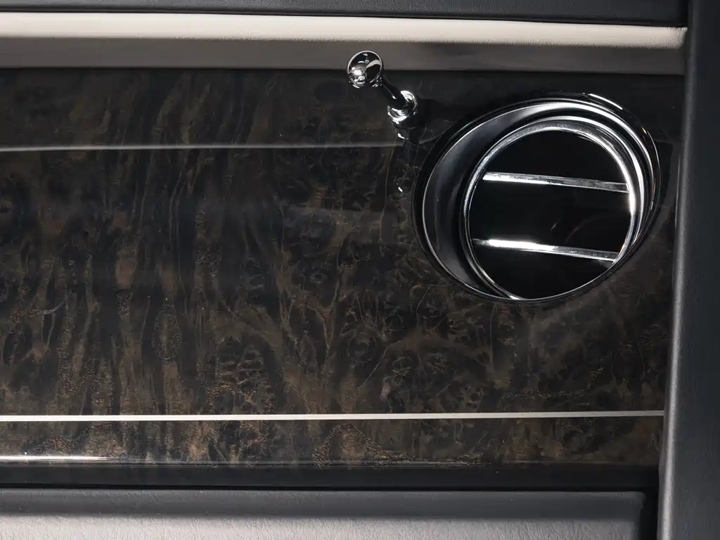 Rolls-Royce Ghost 2014 — фото 14