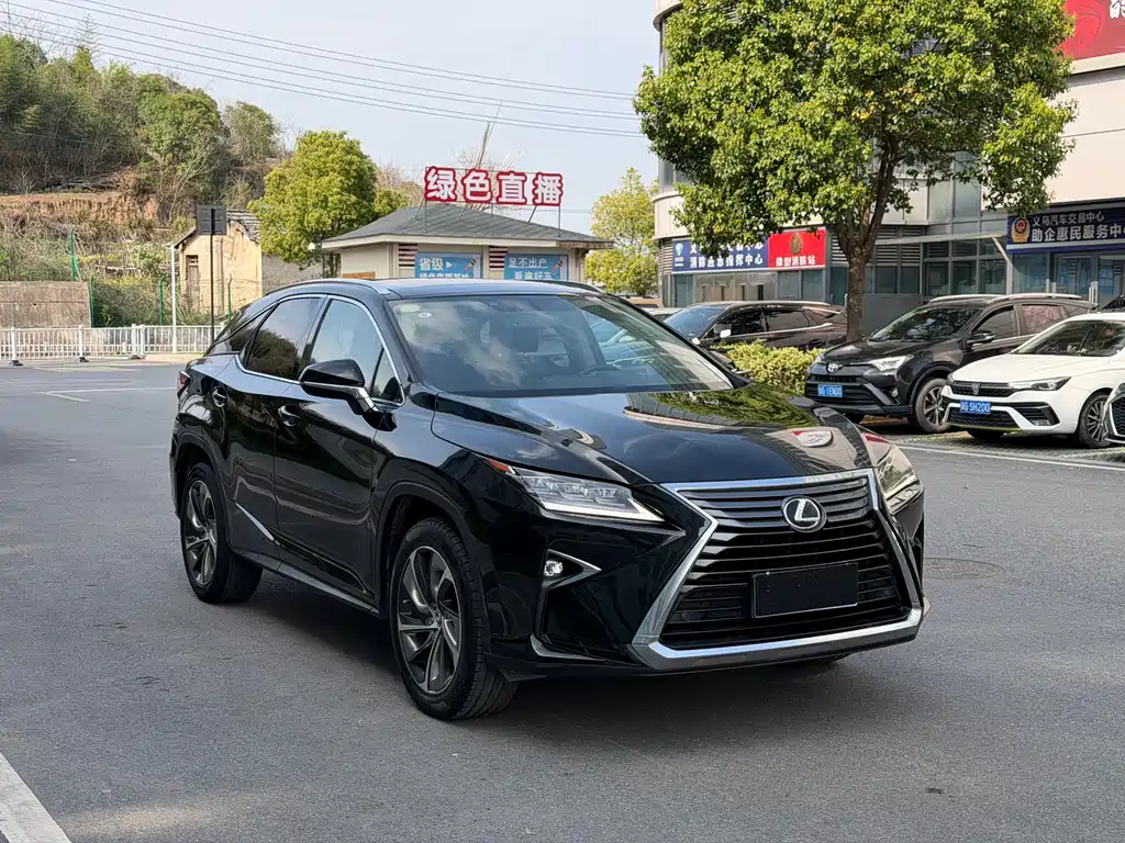 Lexus RX 2018 — фото 3