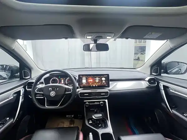 Geely Binyue 2021