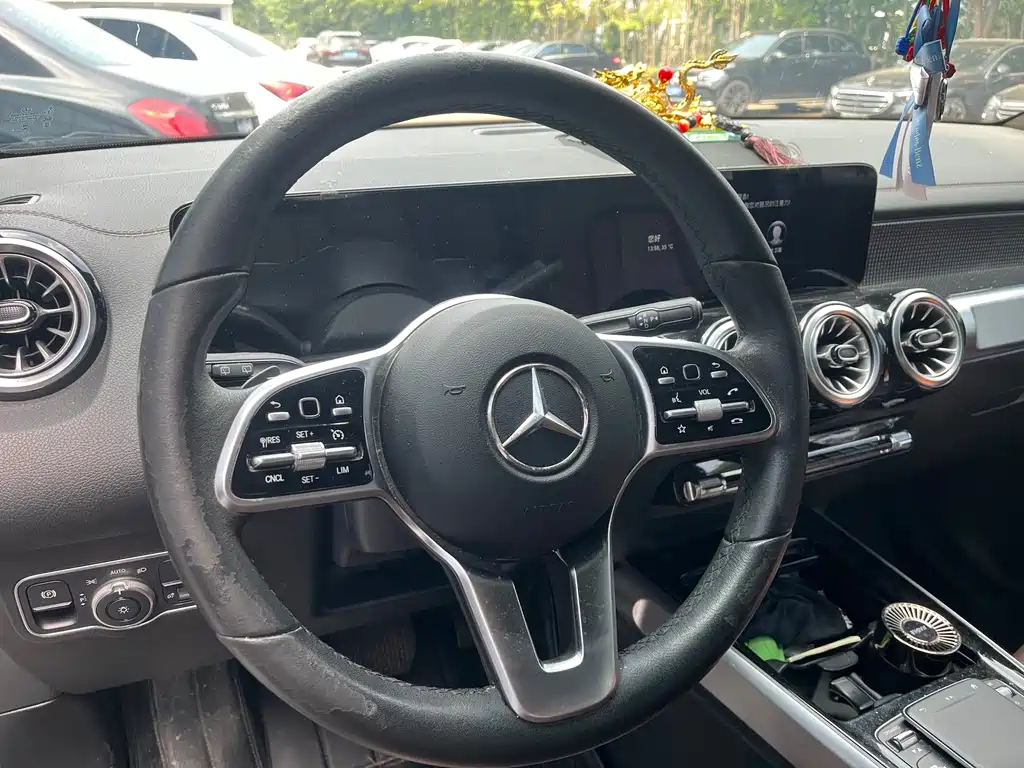 Mercedes-Benz GLB 2021 — фото 12