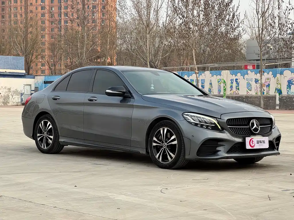 Mercedes-Benz C-Class 2019 — фото 3