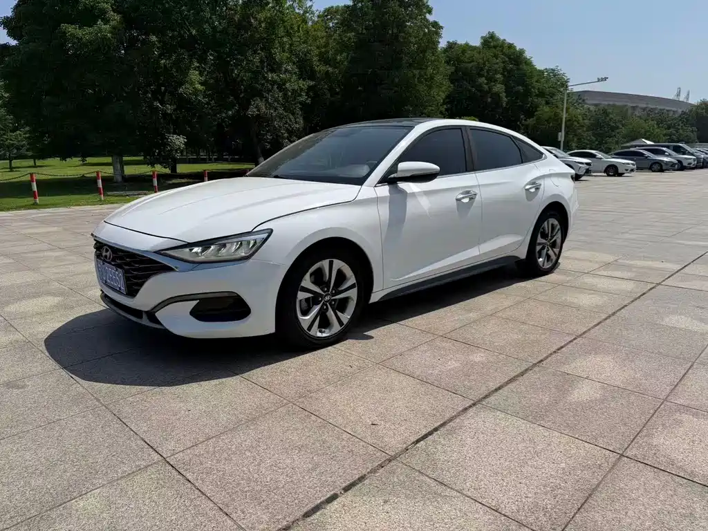 Hyundai Fista 2020 — фото 3