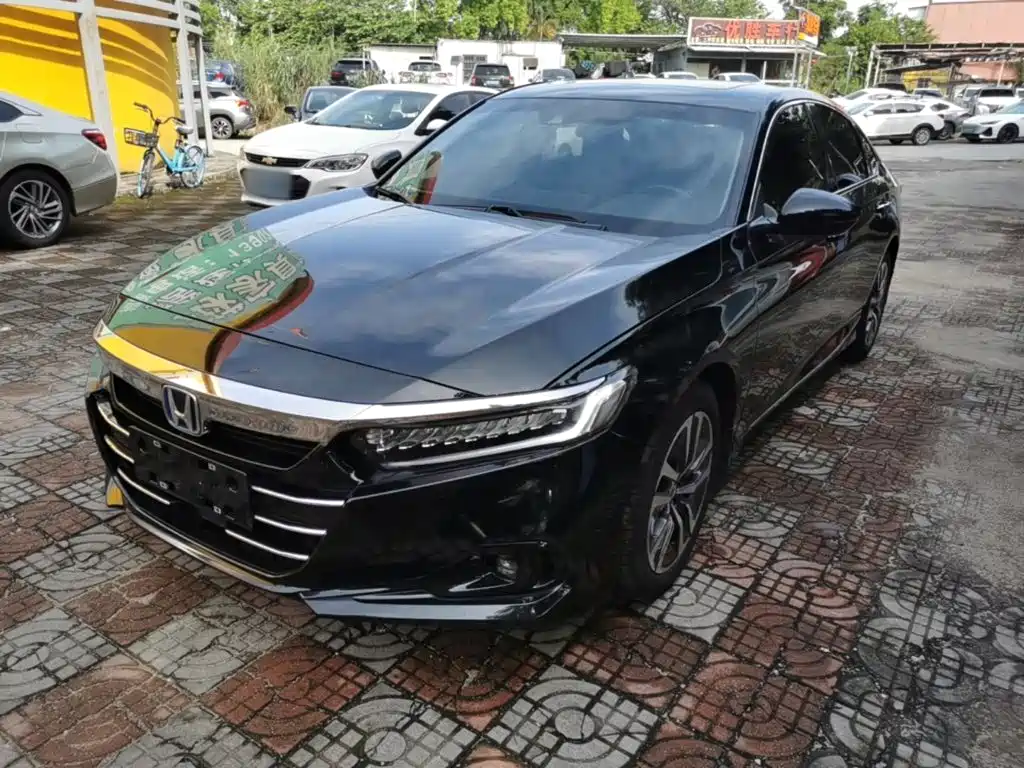 Honda Accord 2022 — фото 1