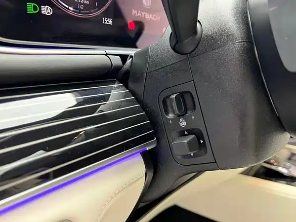 Mercedes-Benz GLS 2024