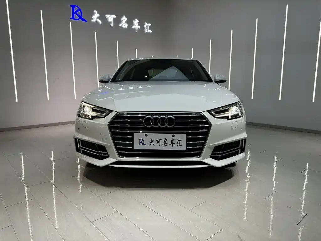 Audi A4L 2022 — фото 2