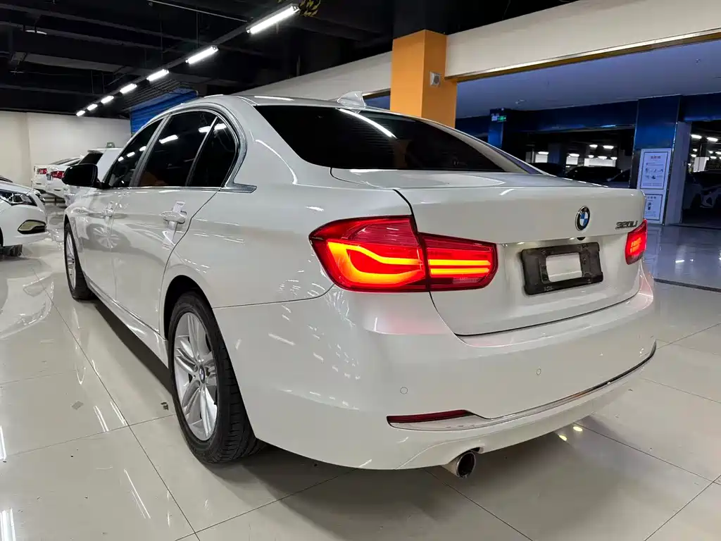 BMW 3 Series 2016 — фото 8