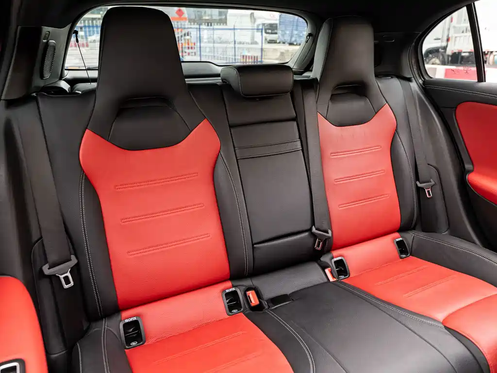 Mercedes-Benz A-Class AMG 2022 — фото 7