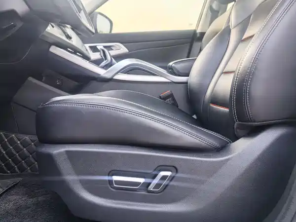 Geely Boyue 2020
