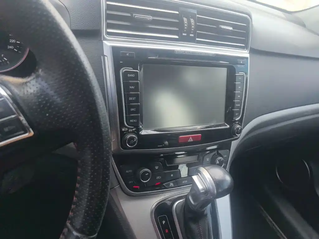 Haval H6 2016 — фото 13