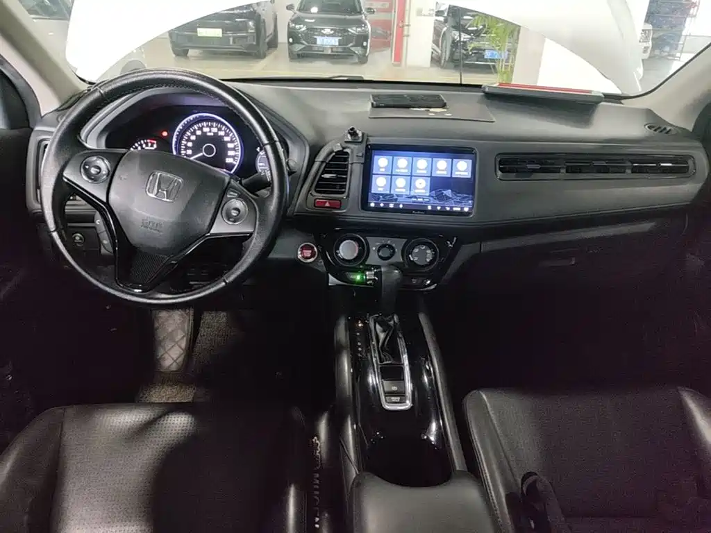 Honda Vezel 2018 — фото 10