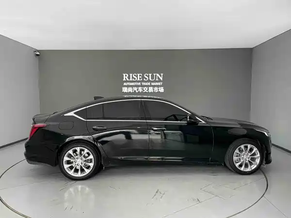 Cadillac CT5 2021